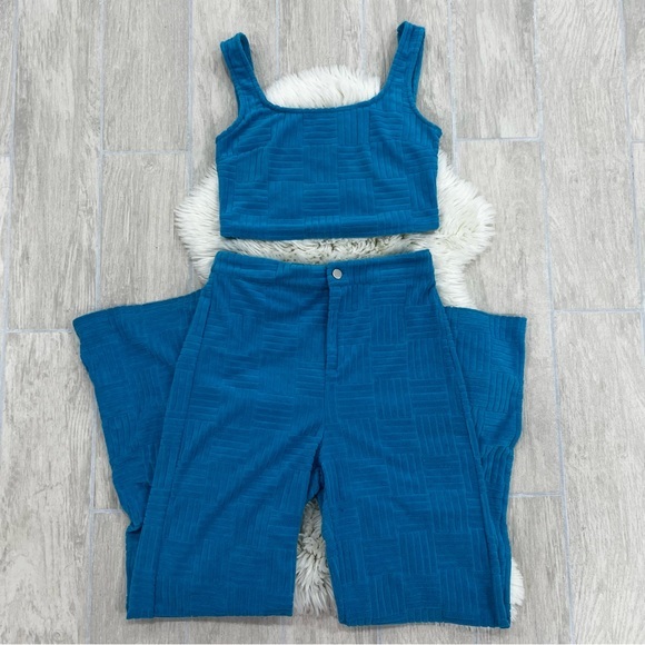 Fashion Nova Pants - Fashion Nova Teal Textured Beach Set